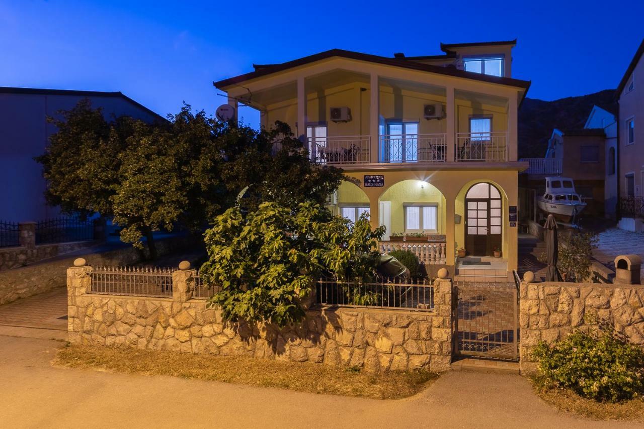 Apartmenthaus Hana Karlobag Esterno foto